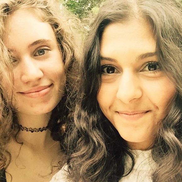 Meet your Posher, Elina - Picture 1 of 1